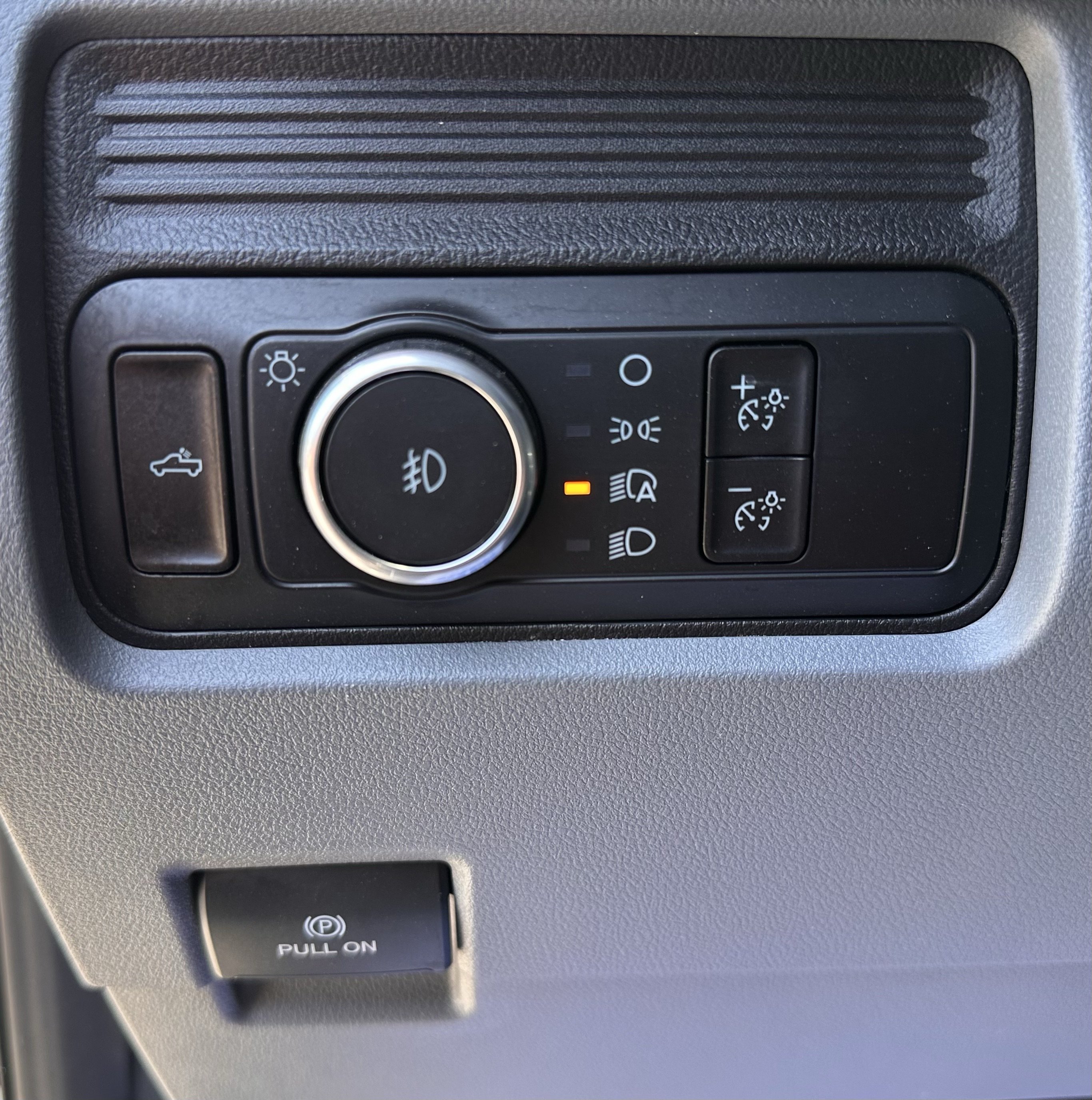 Certified 2024 Ford F250 XL w/ STX Appearance Package AWD/4WD image 19