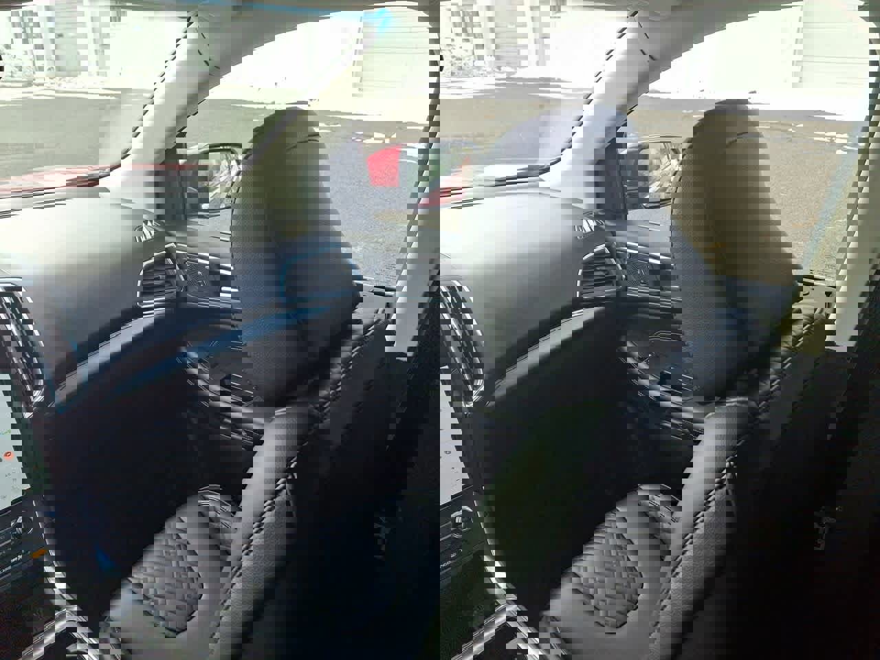 Certified 2024 Ford Edge Titanium image 11