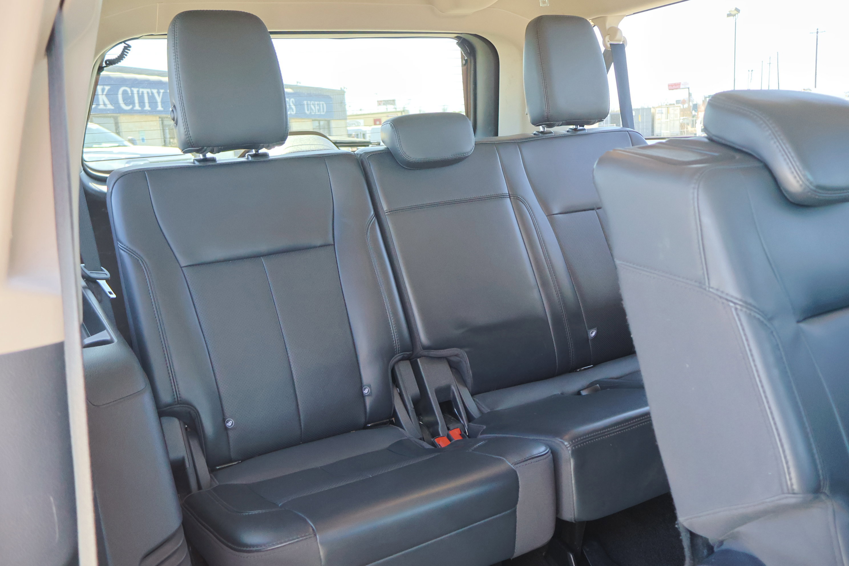 Certified 2024 Ford Expedition Max XLT image 40