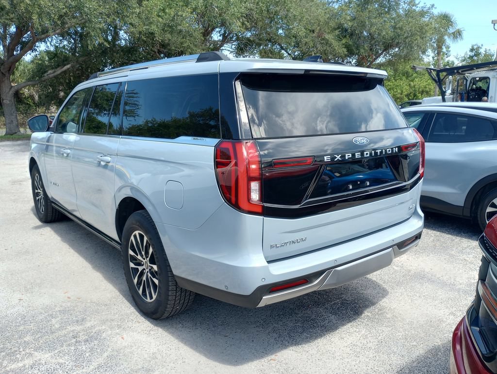 Certified 2025 Ford Expedition Max Platinum AWD/4WD image 2