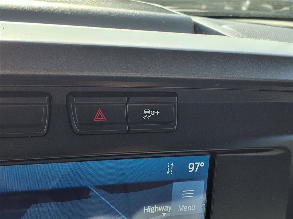 Certified 2022 Ford F150 XLT w/ XTR Package image 18