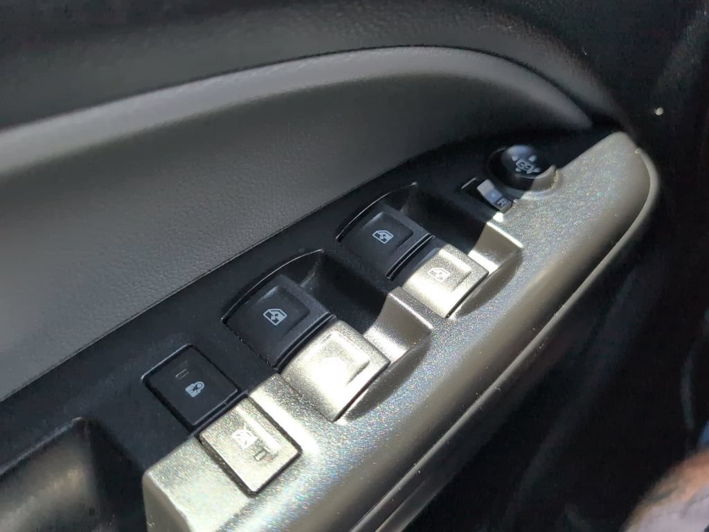 Used 2019 Chevrolet Colorado W/T w/ WT Convenience Package AWD/4WD image 20