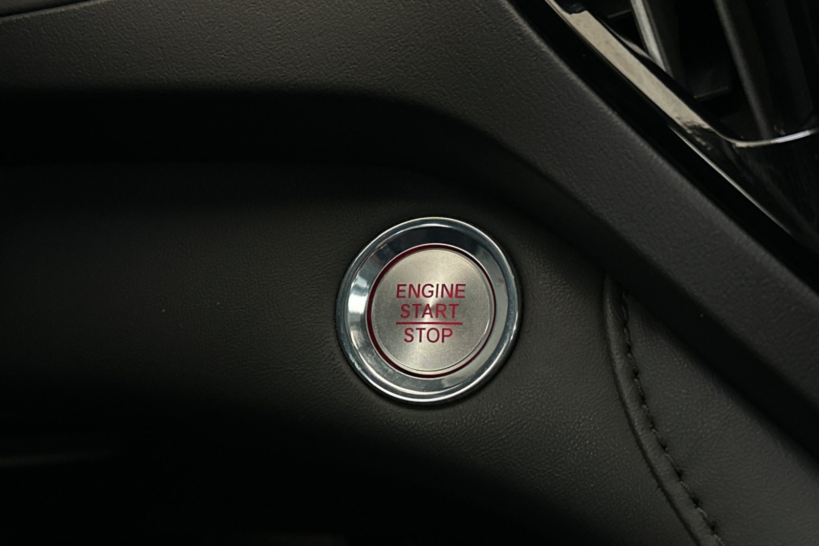 Used 2023 Acura RDX FWD image 23