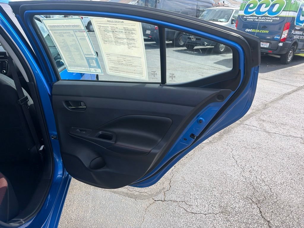 Used 2024 Nissan Versa SR FWD image 47
