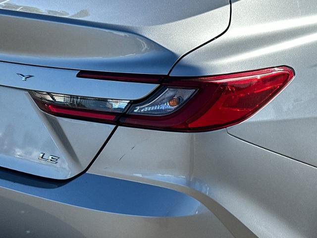 Used 2025 Toyota Camry LE FWD image 24