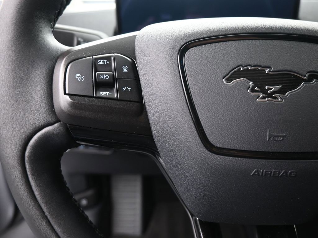 Certified 2021 Ford Mustang Mach-E Select w/ Comfort/Technology Package image 2