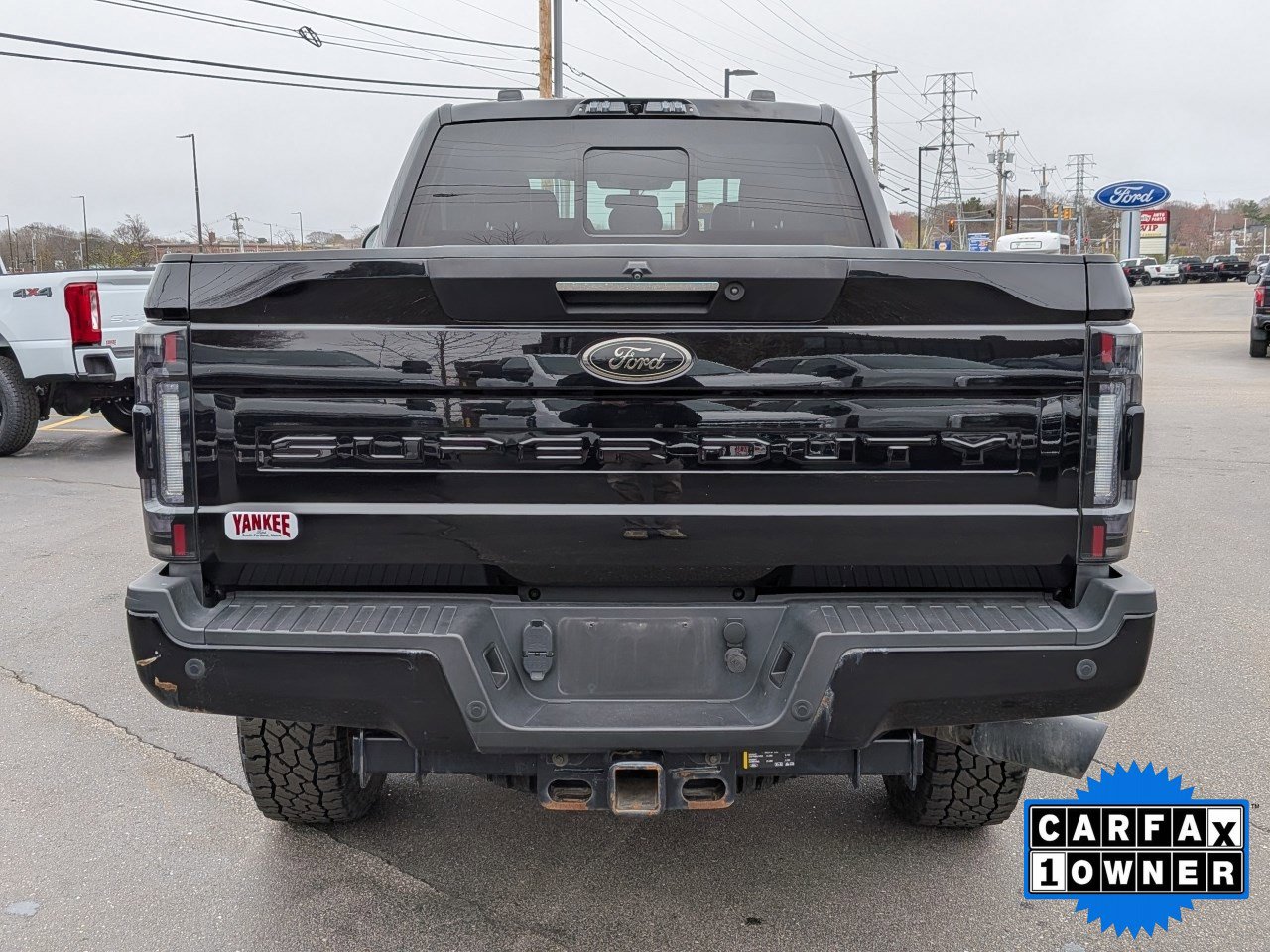 Certified 2022 Ford F350 Lariat w/ Tremor Off-Road Package AWD/4WD image 5