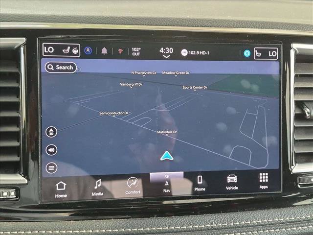 Used 2025 Chrysler Pacifica Limited FWD image 10