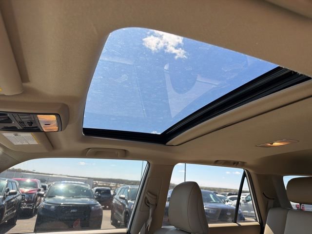 Used 2022 Toyota 4Runner SR5 Premium w/ Moonroof Package AWD/4WD image 12