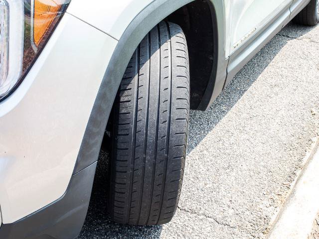 Used 2022 GMC Terrain SLT AWD/4WD image 9