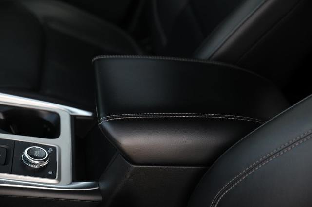 Certified 2023 Ford Explorer XLT w/ Equipment Group 202A image 27