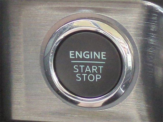 Certified 2024 Ford F250 Lariat w/ Lariat Ultimate Package image 28