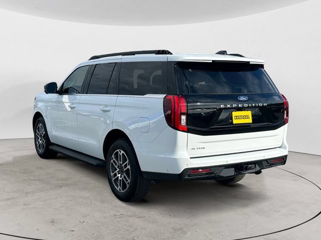 Certified 2025 Ford Expedition Active AWD/4WD image 3