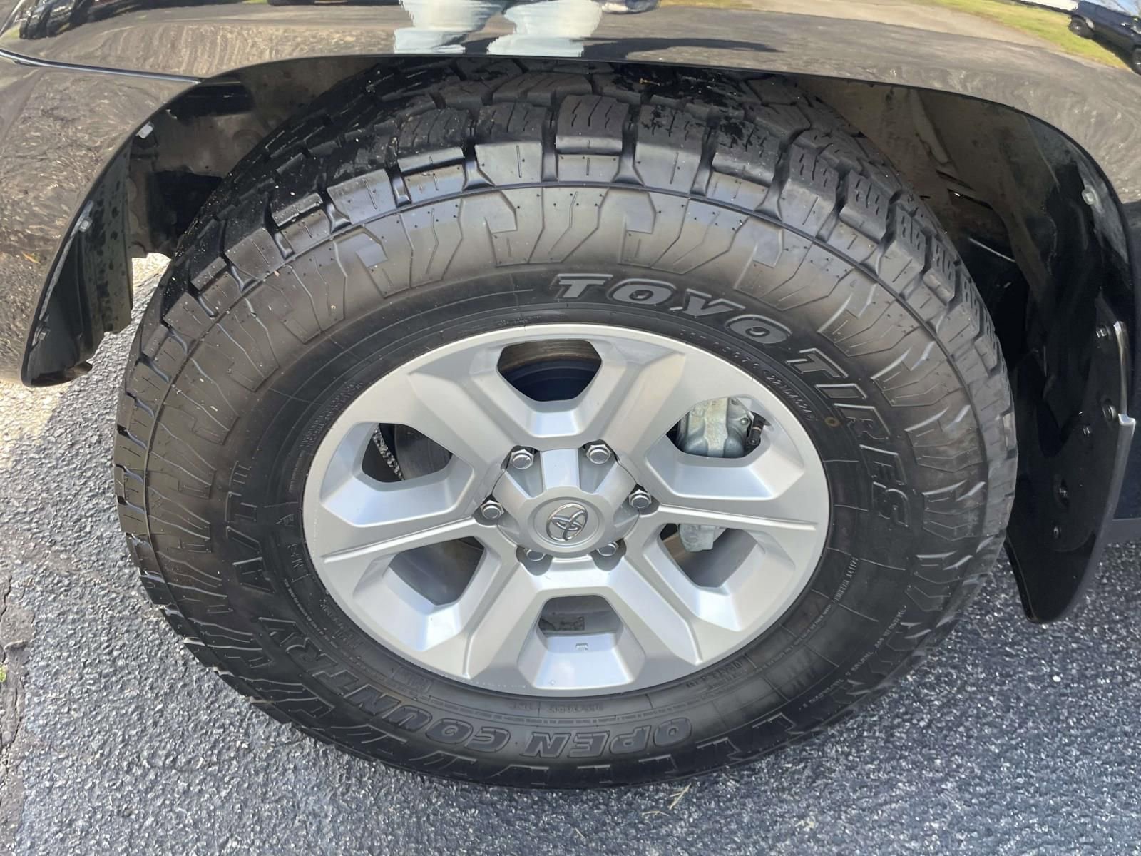 Used 2023 Toyota 4Runner SR5 Premium w/ Moonroof Package image 11