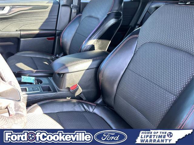 Certified 2024 Ford Escape ST-Line w/ Tech Pack #1 image 29