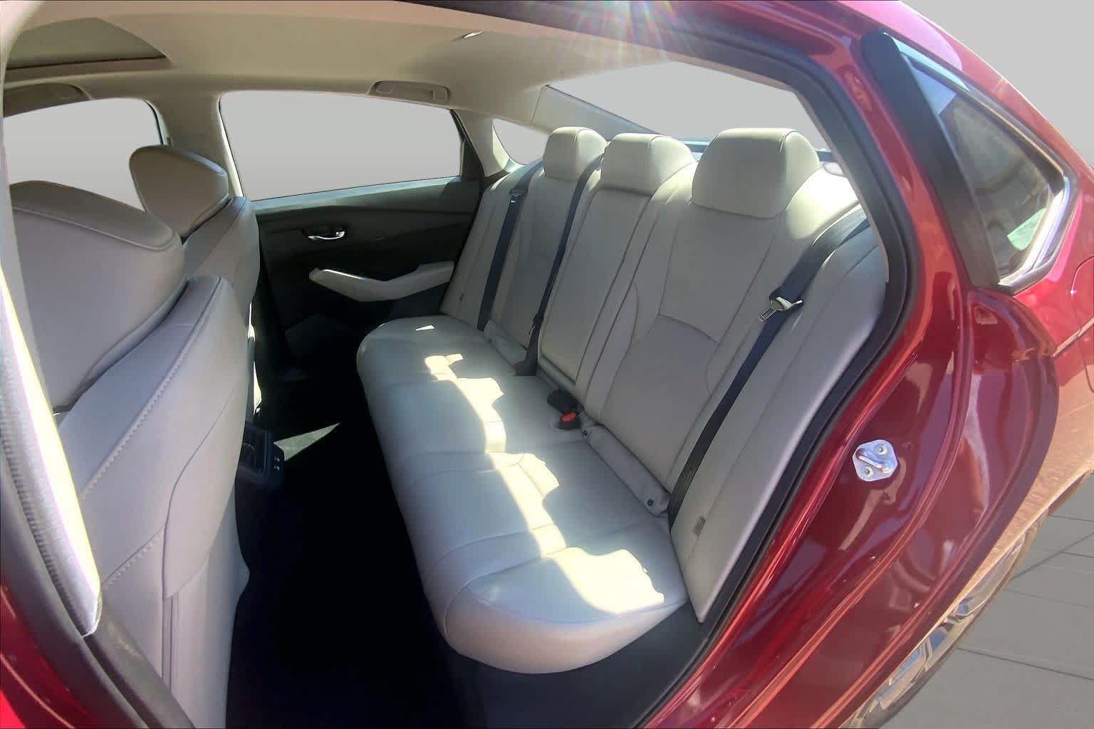 Used 2026 Honda Accord EX-L image 21