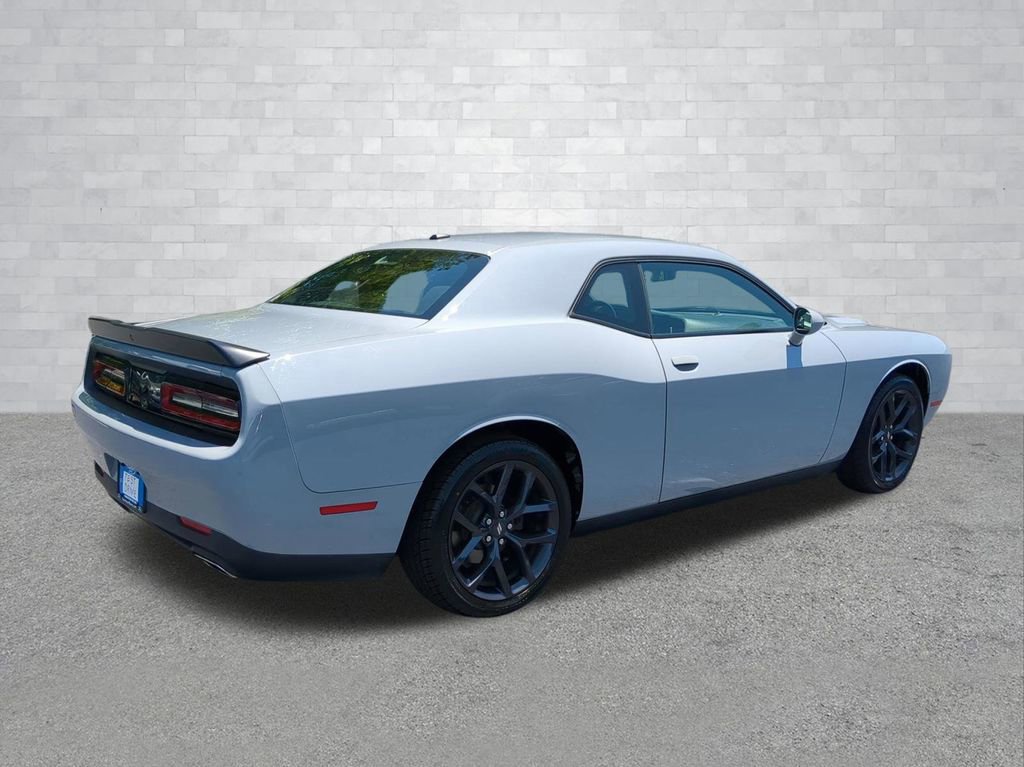 Used 2020 Dodge Challenger SXT w/ Blacktop Package image 5