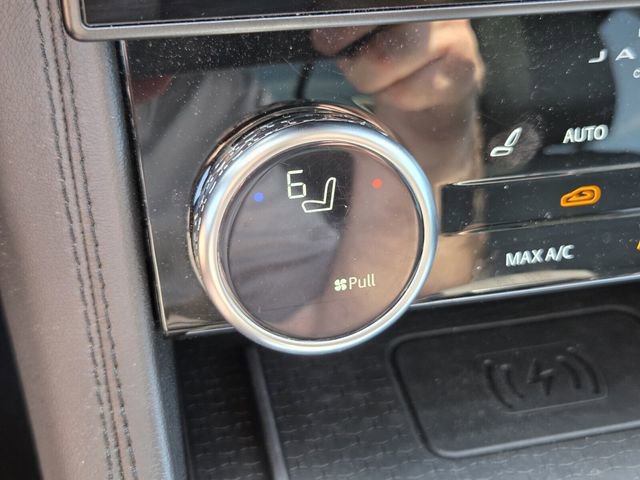 Used 2021 Jaguar F-PACE S image 22