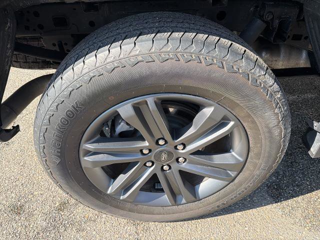 Certified 2023 Ford F150 Lariat w/ Equipment Group 502A High image 24