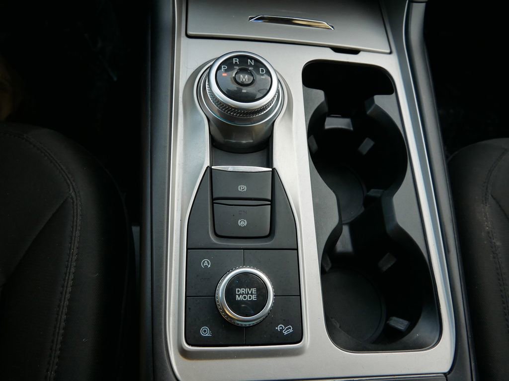 Certified 2021 Ford Explorer XLT w/ Class III Trailer Tow Package image 22