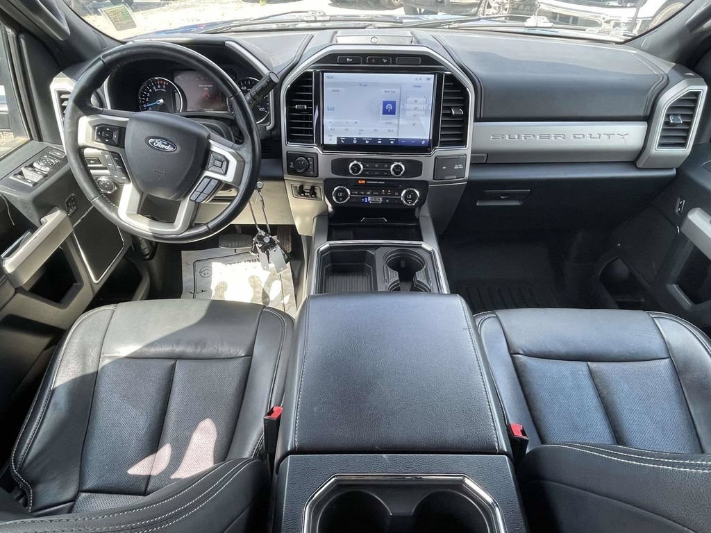 Certified 2022 Ford F250 Lariat w/ Black Appearance Package AWD/4WD image 3