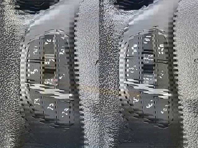 Certified 2022 Ford Maverick Lariat w/ Lariat Luxury Package image 31