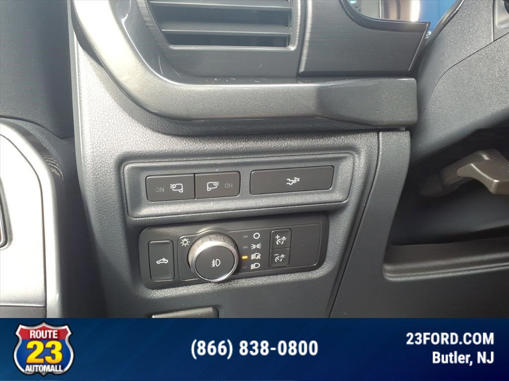 Certified 2022 Ford F150 XLT w/ Equipment Group 302A High image 14