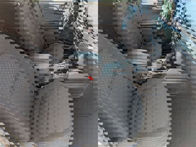 Certified 2025 Ford Escape Active image 30