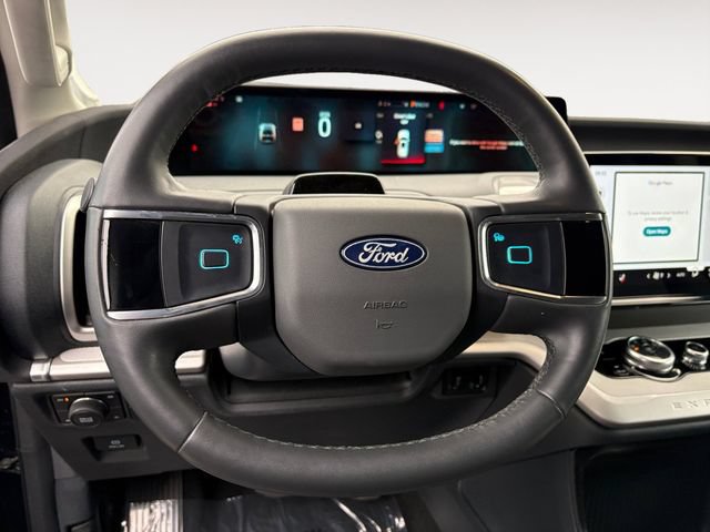 Certified 2025 Ford Expedition Active AWD/4WD image 13