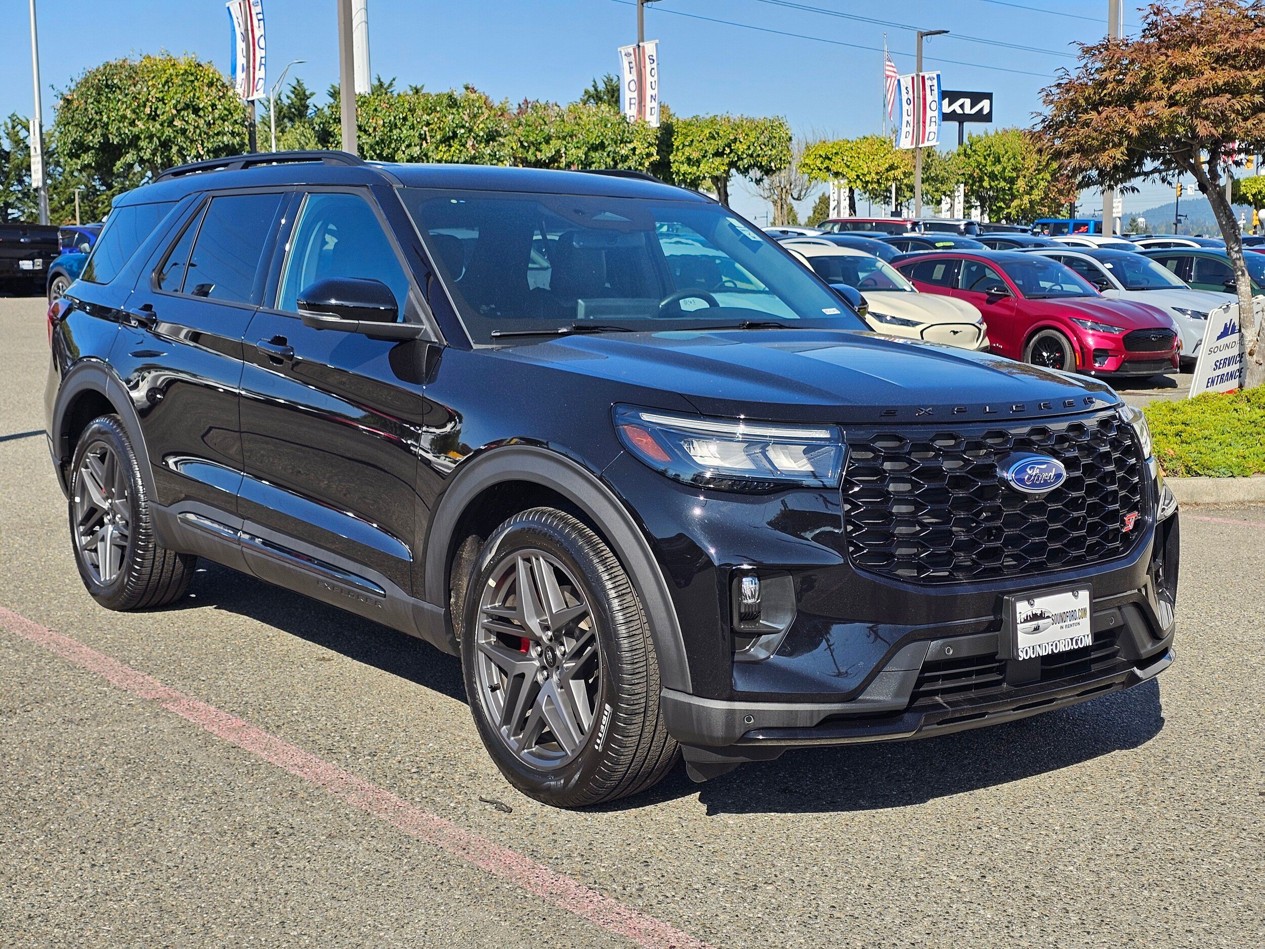 Certified 2025 Ford Explorer ST w/ Sun And Sound Package AWD/4WD image 3