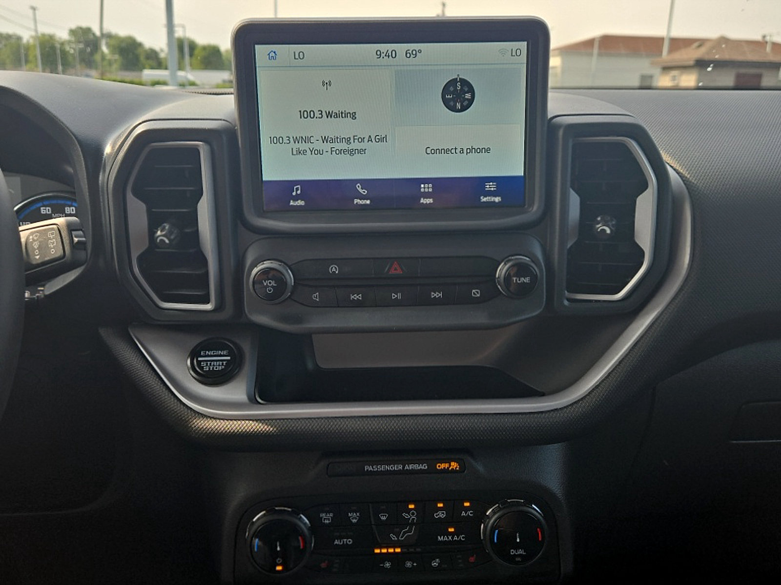 Certified 2024 Ford Bronco Sport Outer Banks AWD/4WD image 16
