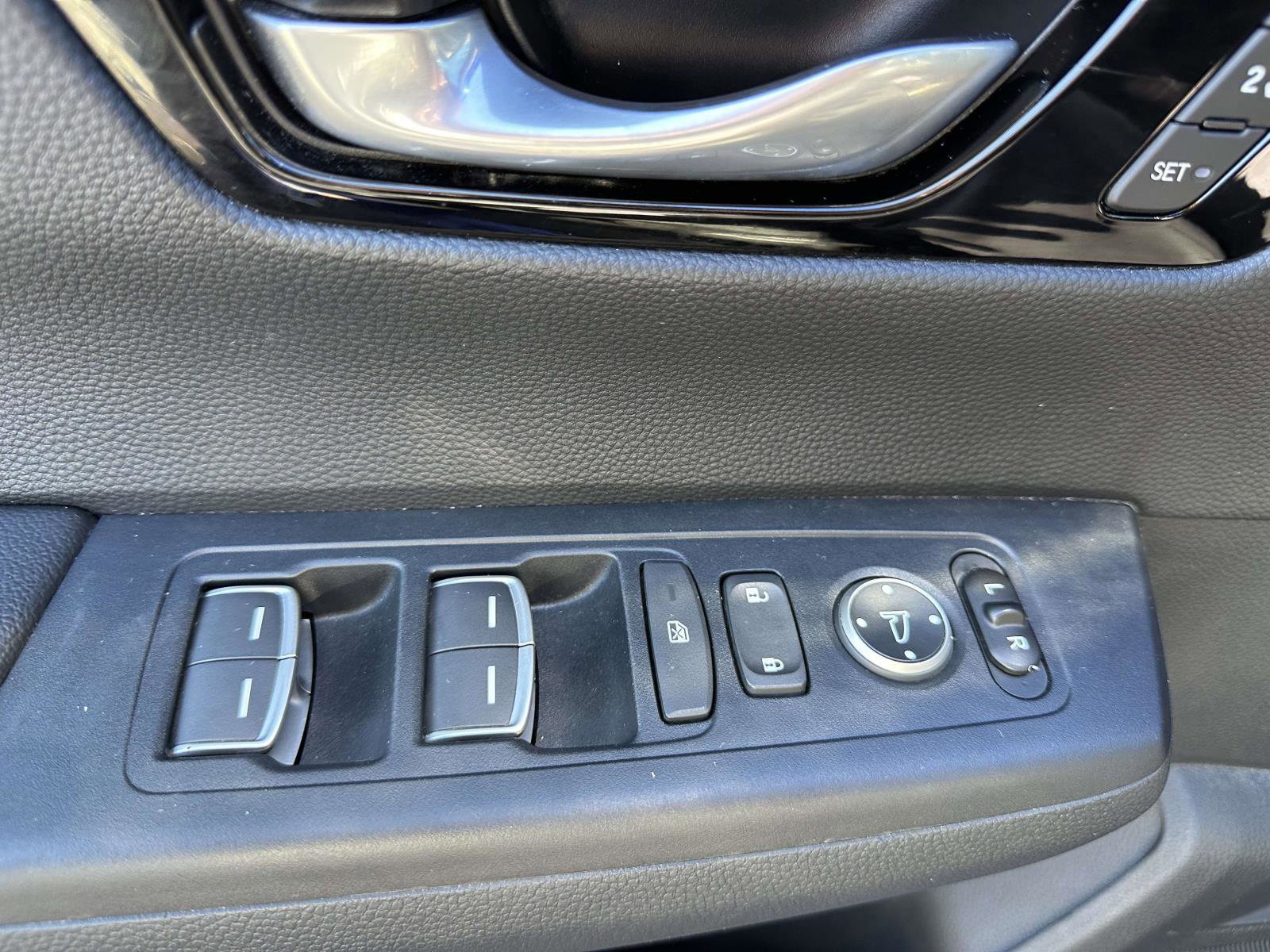 Used 2024 Honda CR-V Sport Touring image 34