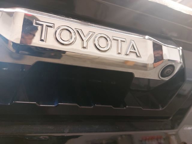 Used 2023 Toyota Tundra Limited AWD/4WD image 13