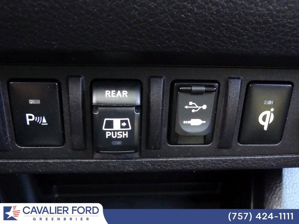 Used 2018 Toyota Tacoma TRD Off-Road image 37