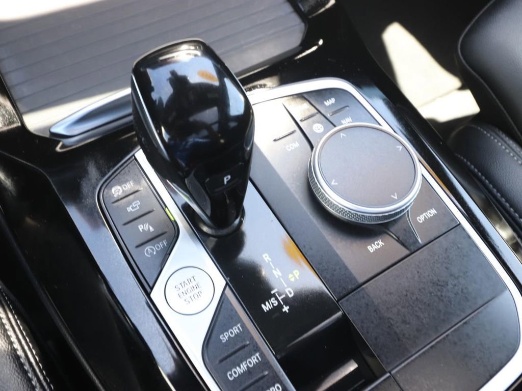 Used 2023 BMW X4 xDrive30i w/ M Sport Package AWD/4WD image 21