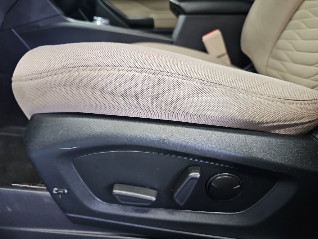 Certified 2020 Ford Explorer XLT RWD image 27