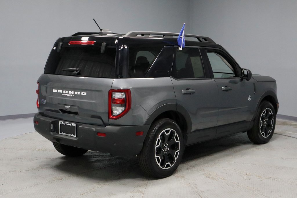 Certified 2025 Ford Bronco Sport Outer Banks w/ Outer Banks Tech Package+ image 5