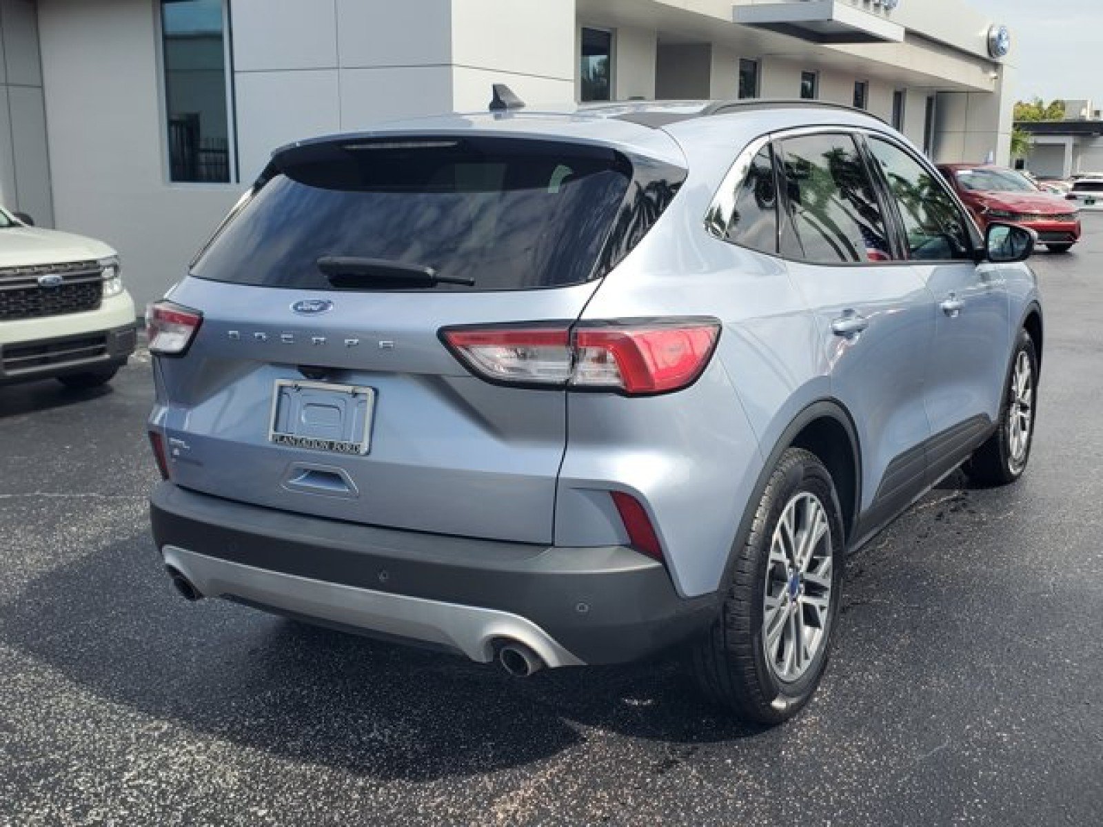 Certified 2022 Ford Escape SEL FWD image 7