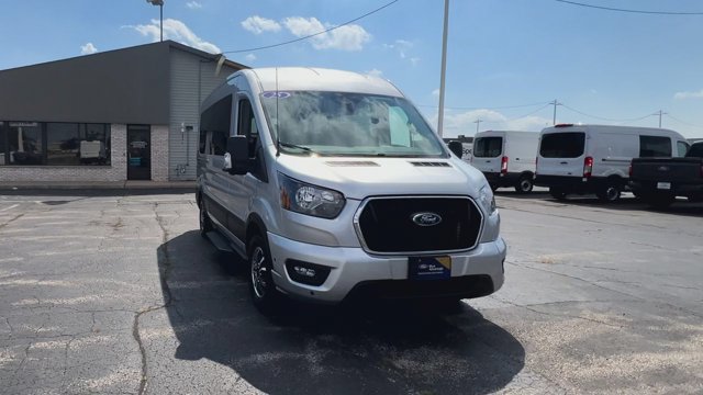 Certified 2025 Ford Transit 350 XLT RWD image 4