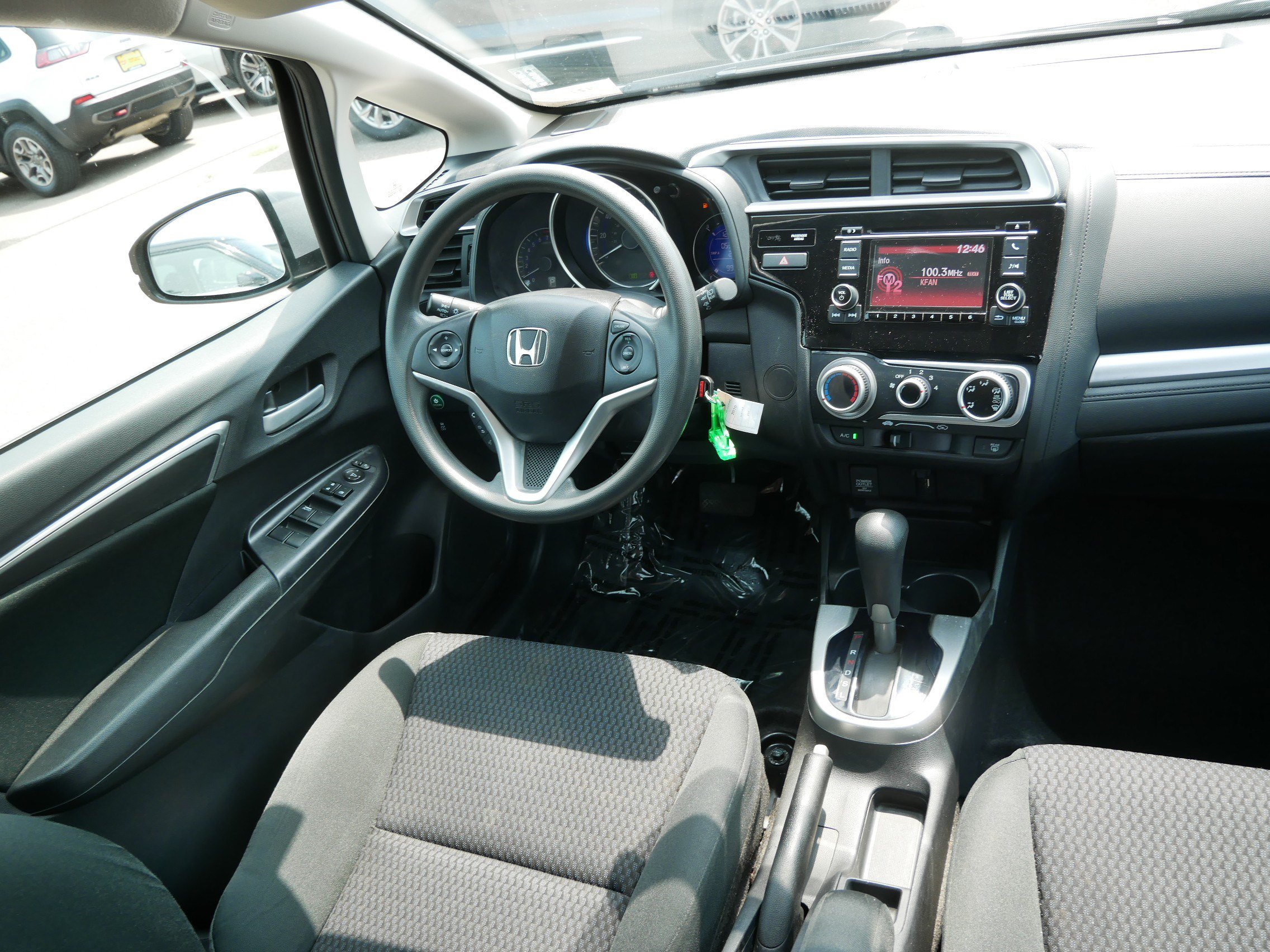 Used 2020 Honda Fit LX image 9
