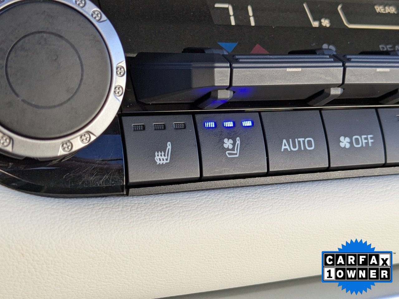 Used 2023 Toyota Sequoia Capstone image 31