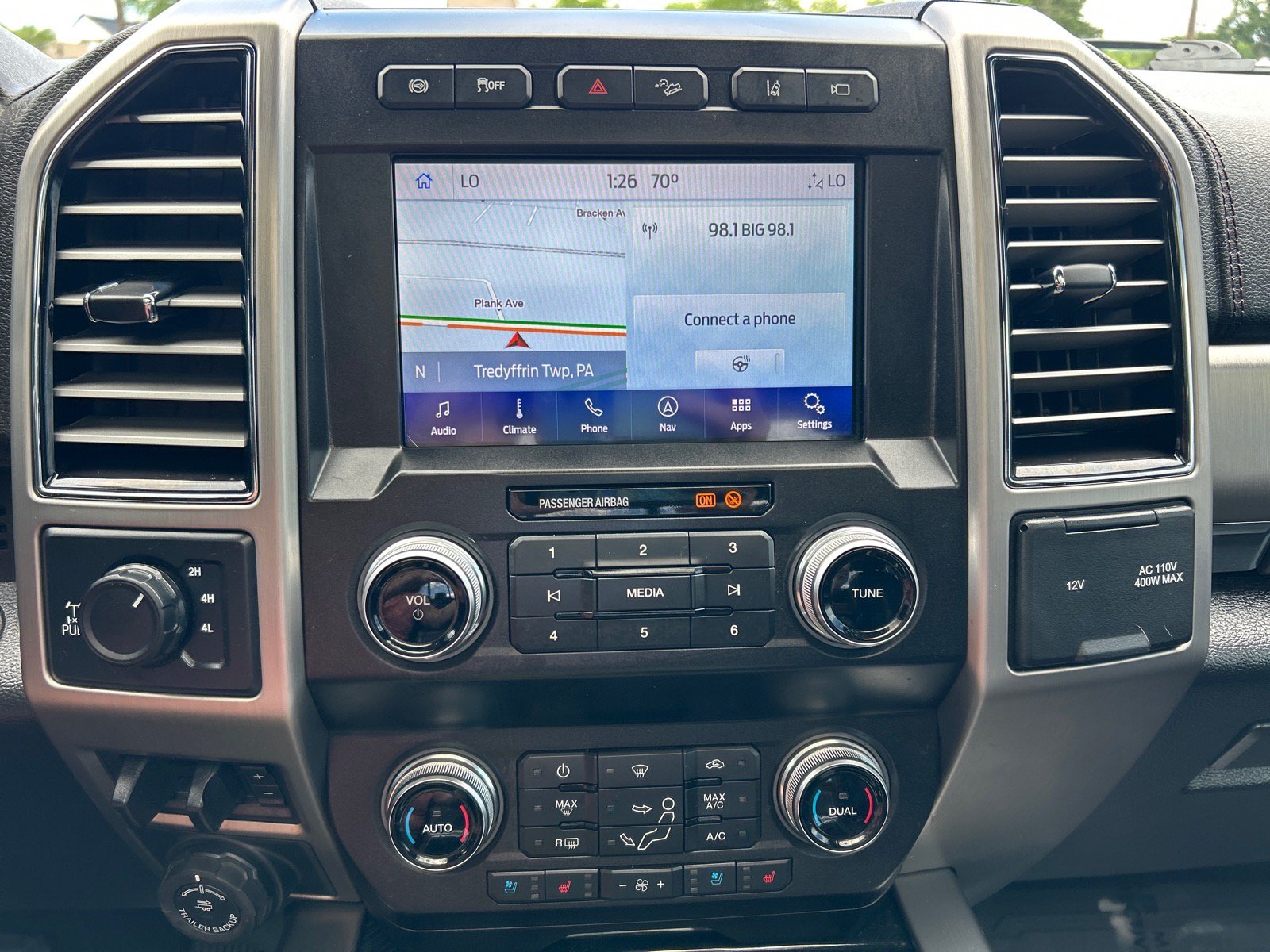Certified 2020 Ford F350 Platinum w/ FX4 Off-Road Package AWD/4WD image 29