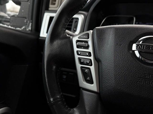 Used 2016 Nissan Titan XD image 21
