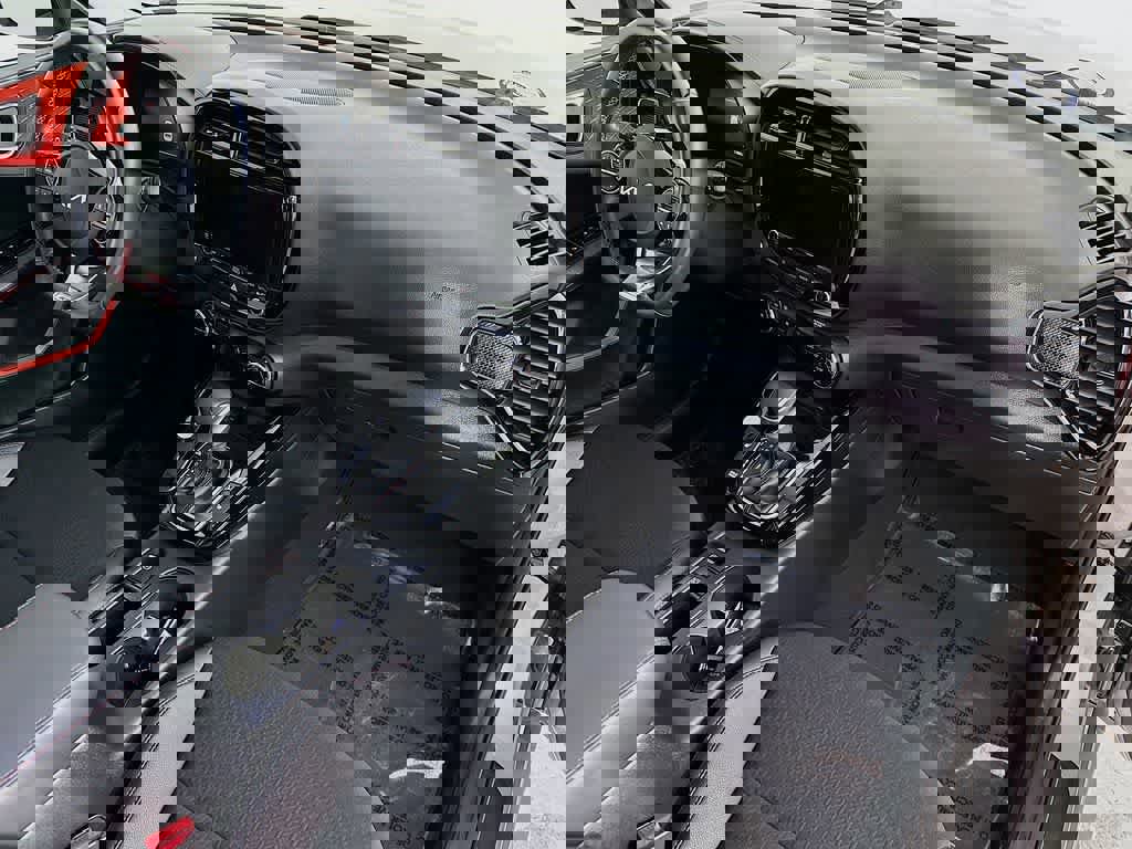 Used 2023 Kia Soul GT-Line w/ GT-Line Technology Package image 34