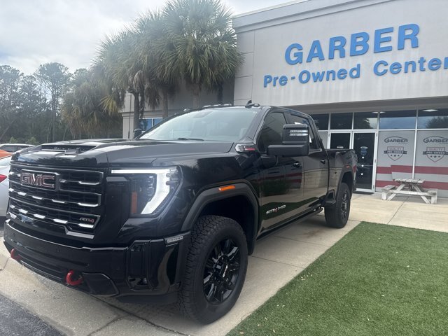 Used 2026 GMC Sierra 2500 AT4 w/ AT4 Premium Plus Package AWD/4WD image 2