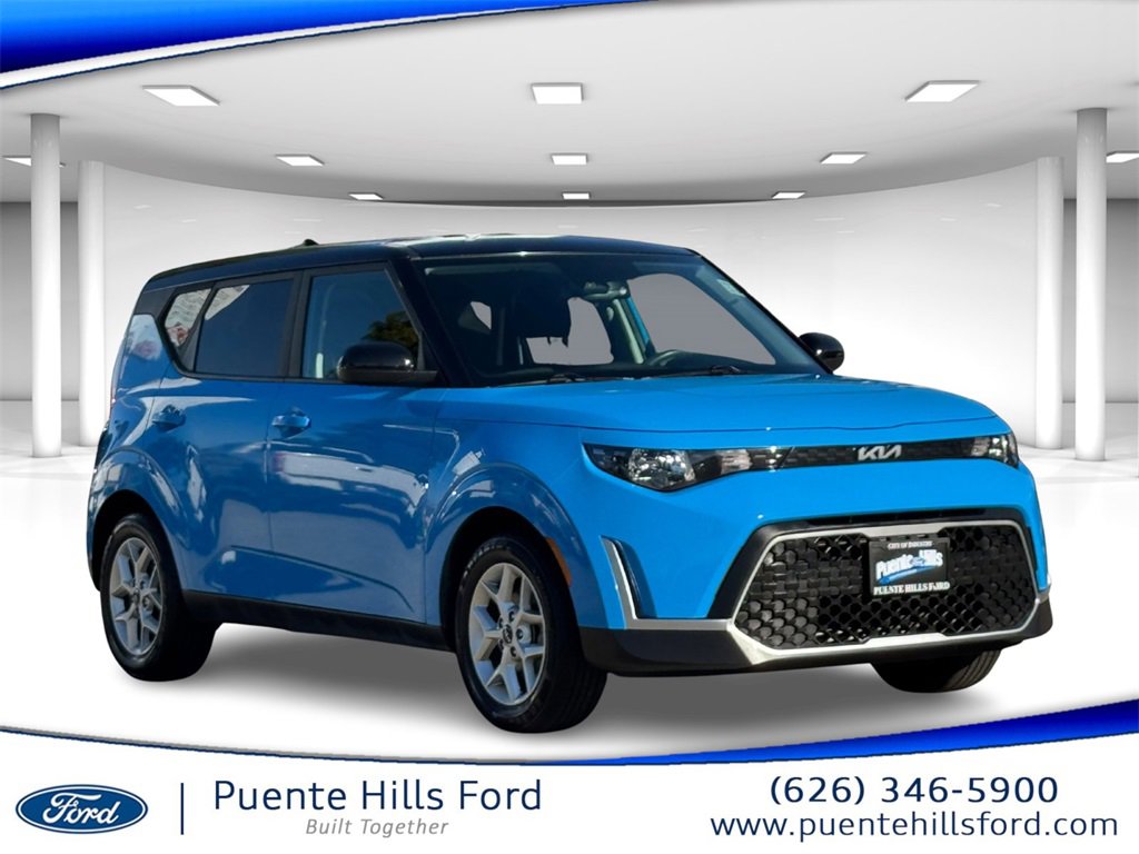 Used 2023 Kia Soul S