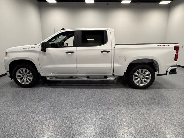 Used 2022 Chevrolet Silverado 1500 Custom w/ Safety Confidence Package AWD/4WD image 8