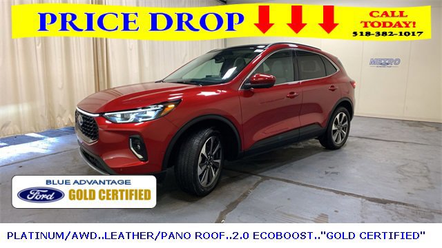 Certified 2023 Ford Escape Platinum w/ Premium Technology Package image 2