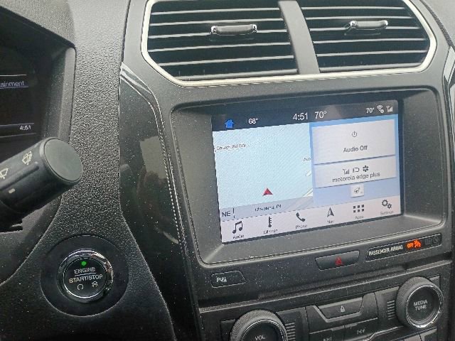 Certified 2018 Ford Explorer XLT w/ Equipment Group 202A FWD image 22