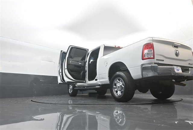 Used 2021 RAM 2500 Big Horn image 39